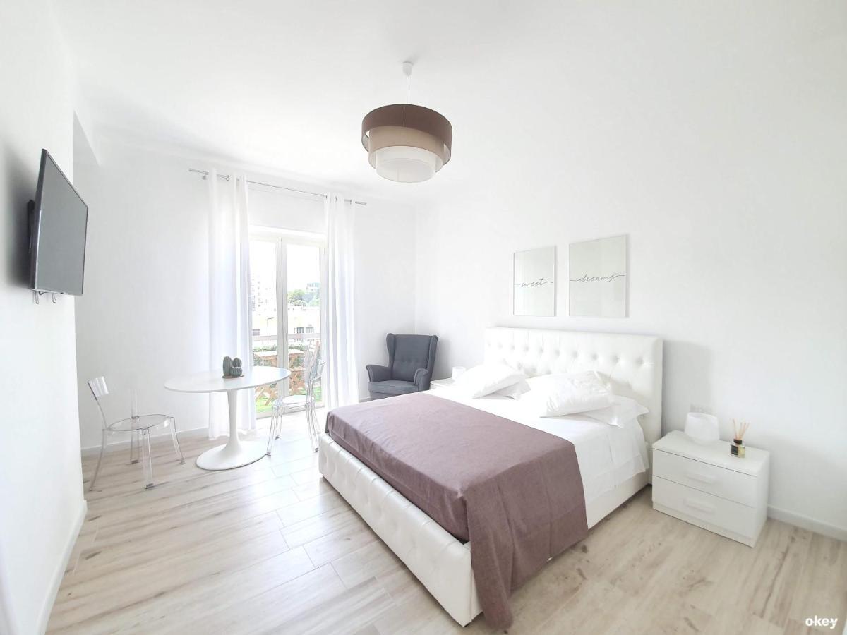 2B Home - Bari Centro Bagian luar foto