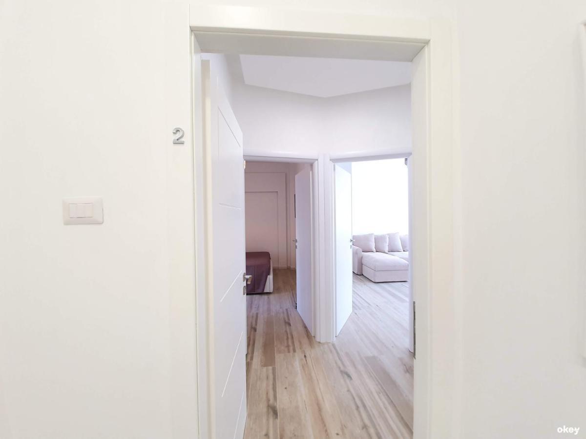2B Home - Bari Centro Bagian luar foto