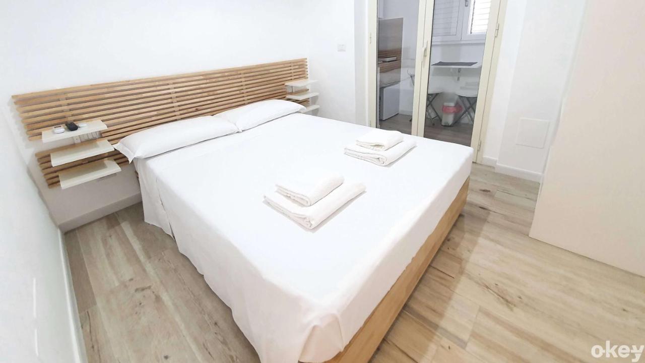 2B Home - Bari Centro Bagian luar foto
